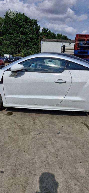 Peugeot RCZ