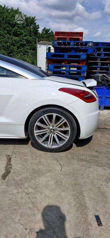 Peugeot RCZ