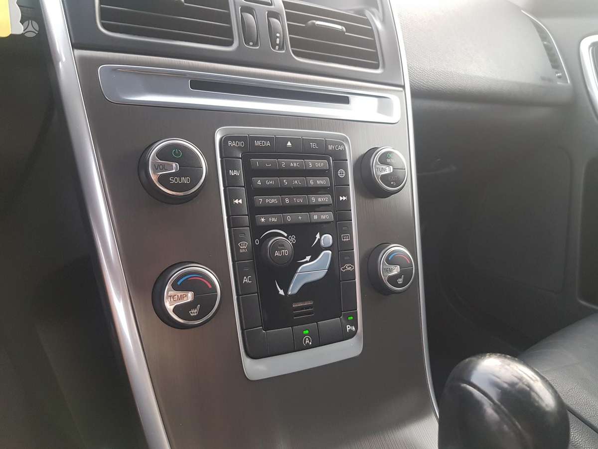 Volvo XC60 - 10