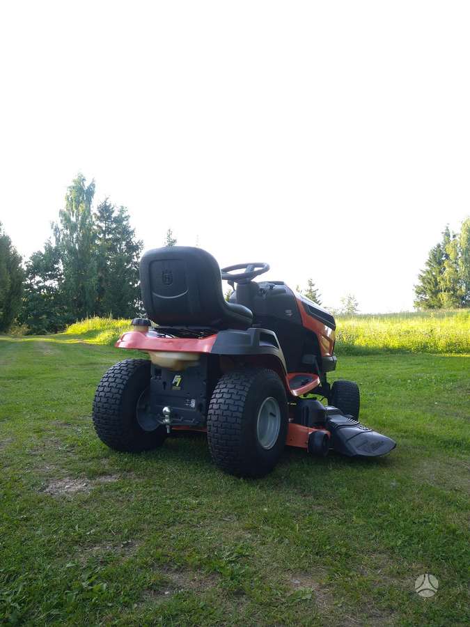 Husqvarna YTH24V48, garden tractors