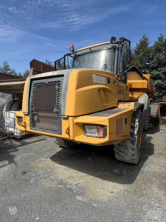 Bell B 25 D, dumpers / tippers