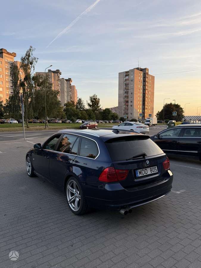 BMW 318, 2.0 l., Универсал