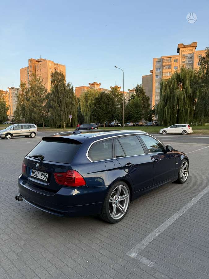 BMW 318, 2.0 l., Универсал