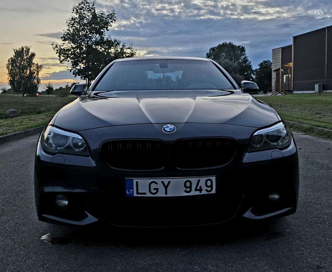 BMW 535, 3.0 l., Седан