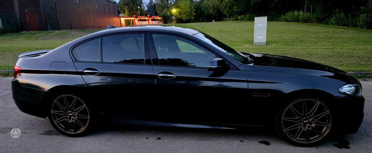 BMW 535, 3.0 l., Седан