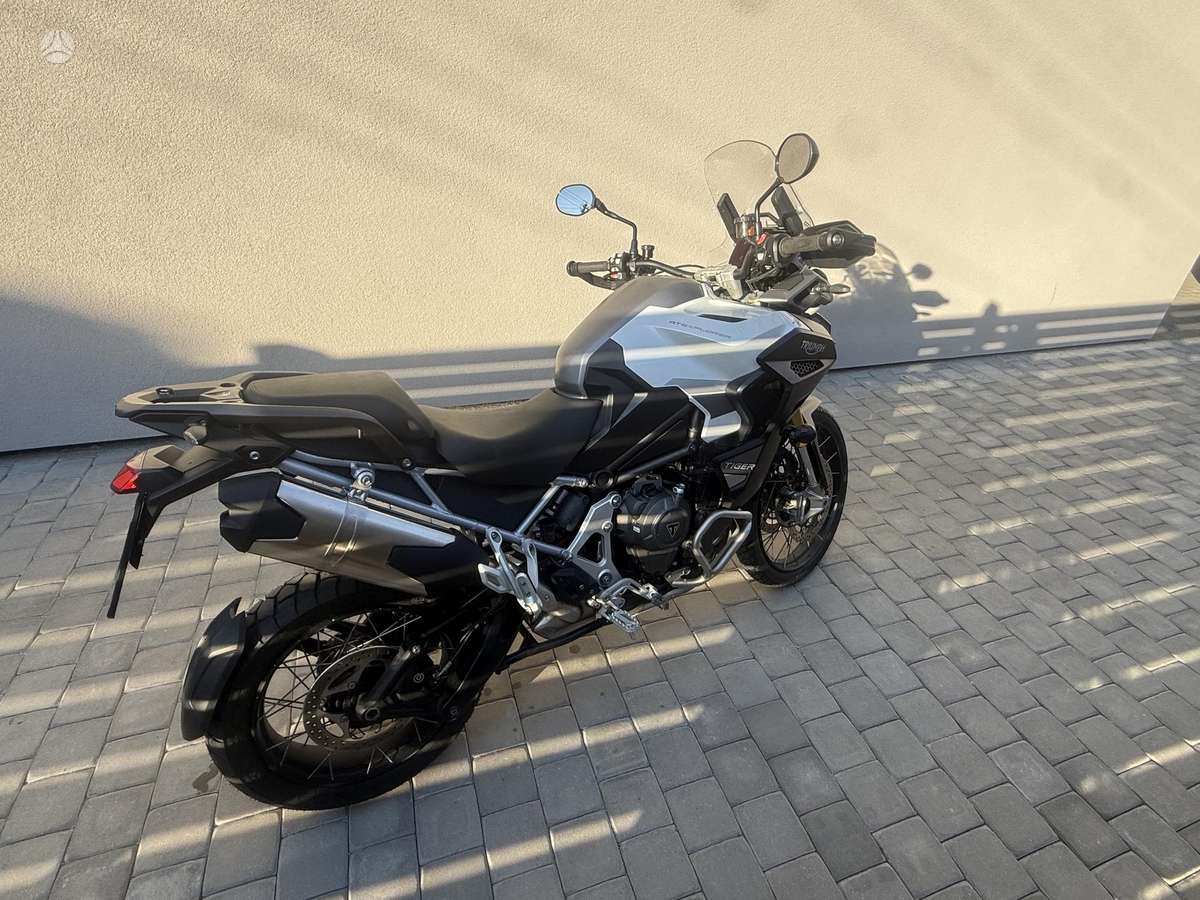 Triumph Tiger, enduro / adventure