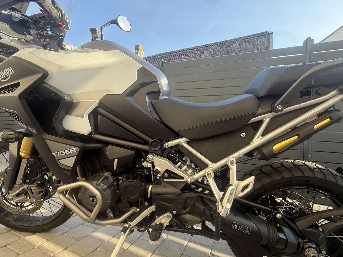Triumph Tiger, enduro / adventure