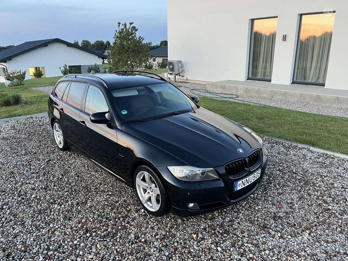 BMW 320, 2.0 l., wagon