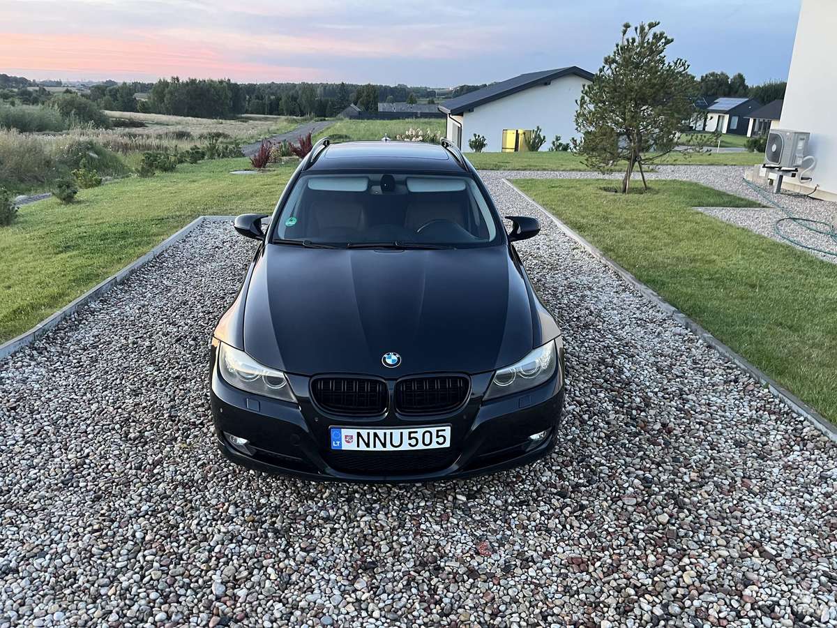 BMW 320, 2.0 l., wagon