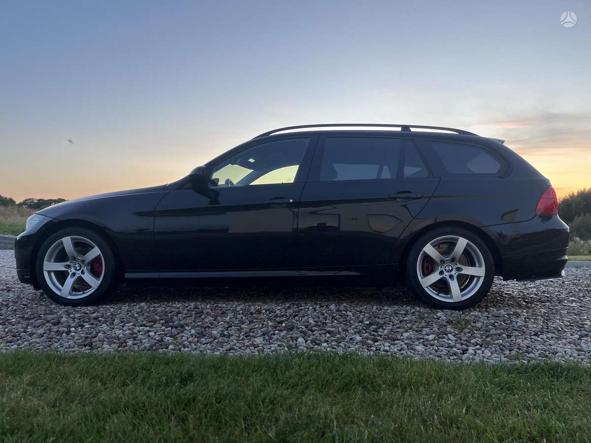 BMW 320, 2.0 l., wagon