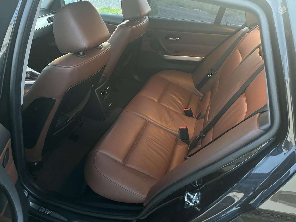 BMW 320, 2.0 l., wagon