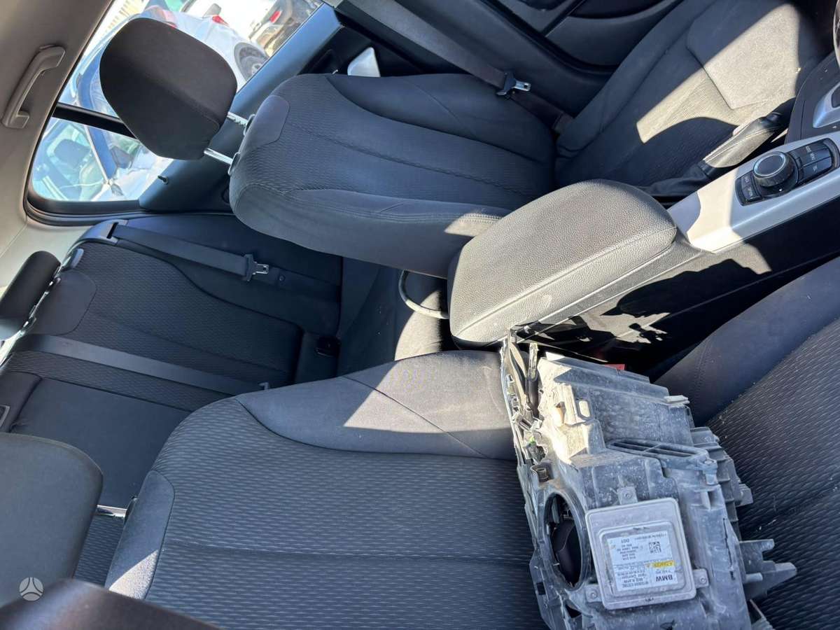 BMW 116, 2.0 l., hatchback
