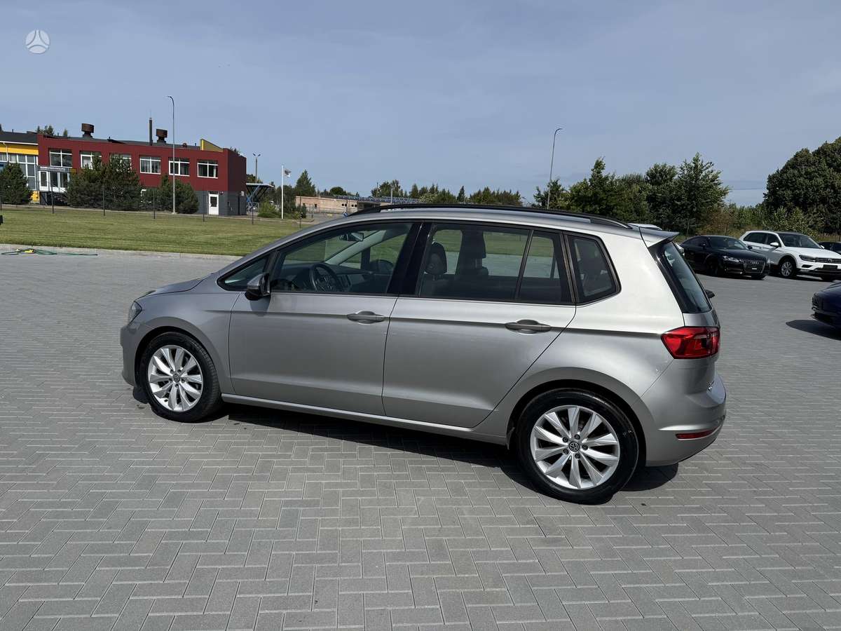 Volkswagen Golf Sportsvan - 4