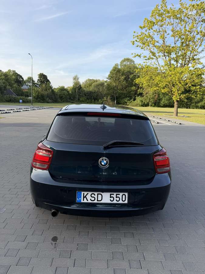 BMW 116, 1.6 l., hatchback