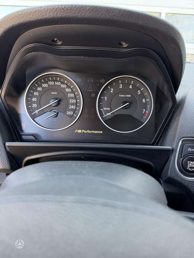 BMW 116, 1.6 l., hatchback