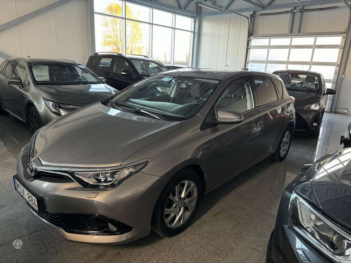 Toyota Auris, hatchback