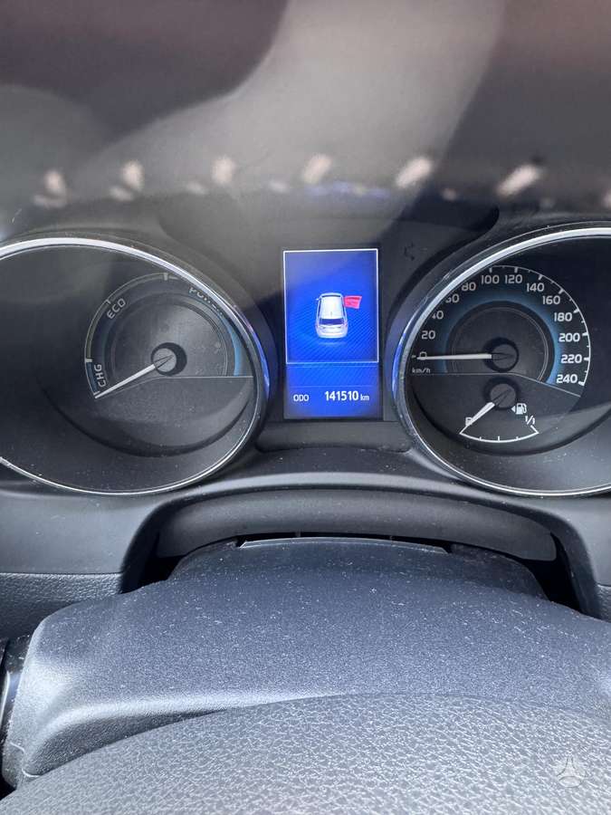 Toyota Auris, hatchback