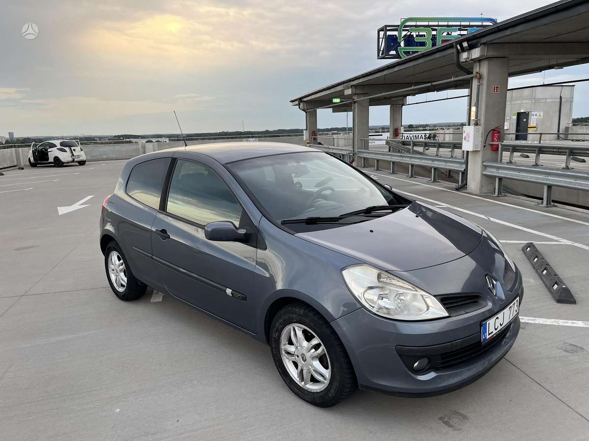 Renault Clio, 1.5 l., Хэтчбек