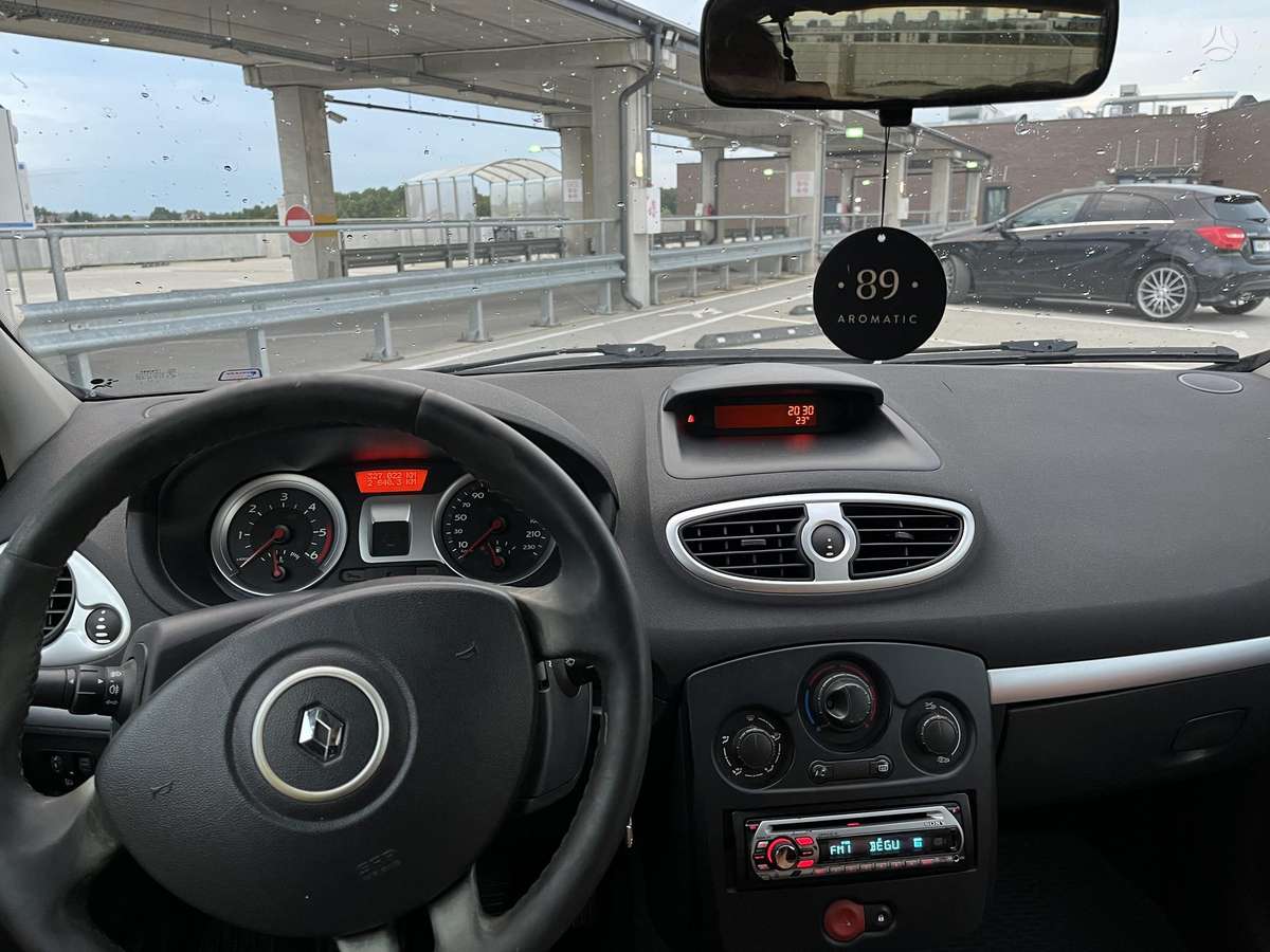 Renault Clio, 1.5 l., Хэтчбек