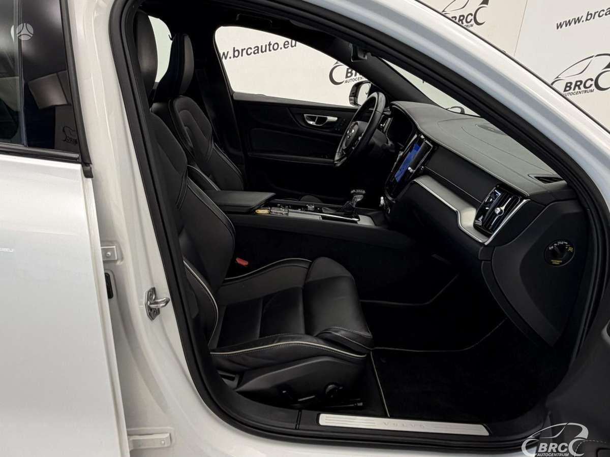 Volvo S60, 2.0 l., Седан