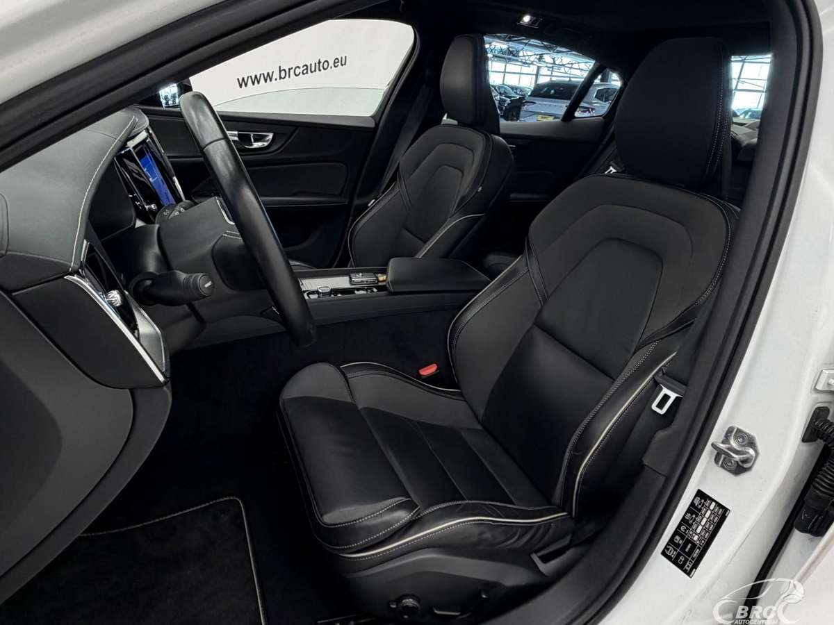 Volvo S60, 2.0 l., Седан