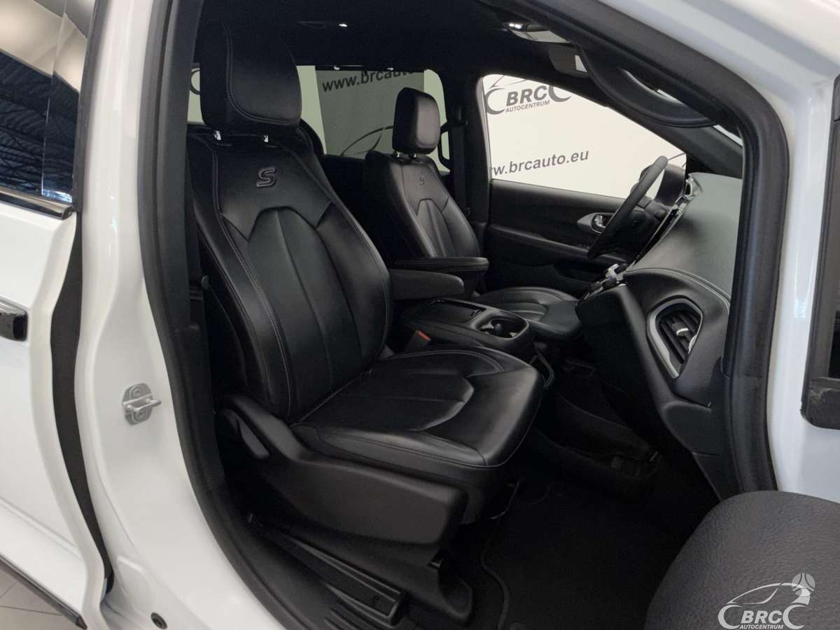 Chrysler Pacifica, 3.6 l., Минивэн