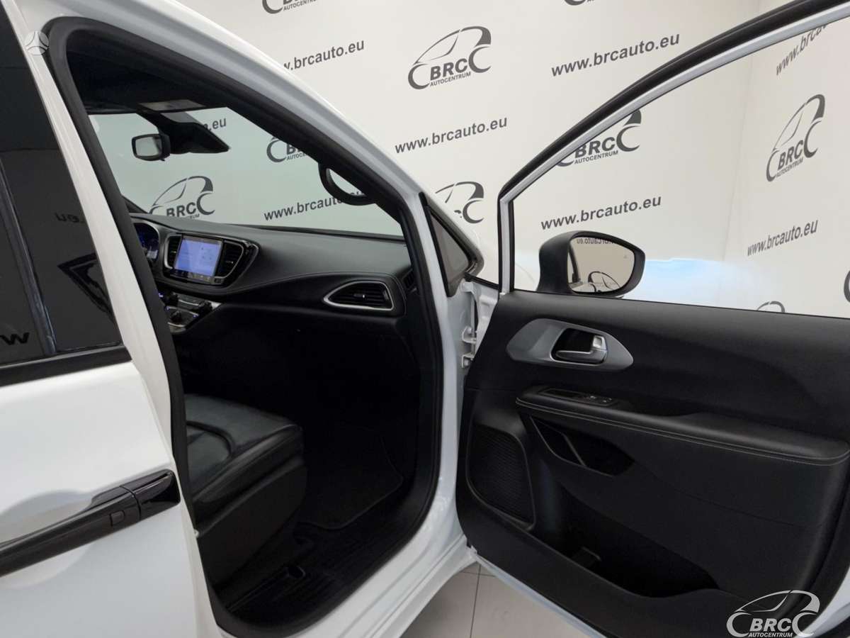 Chrysler Pacifica, 3.6 l., Минивэн