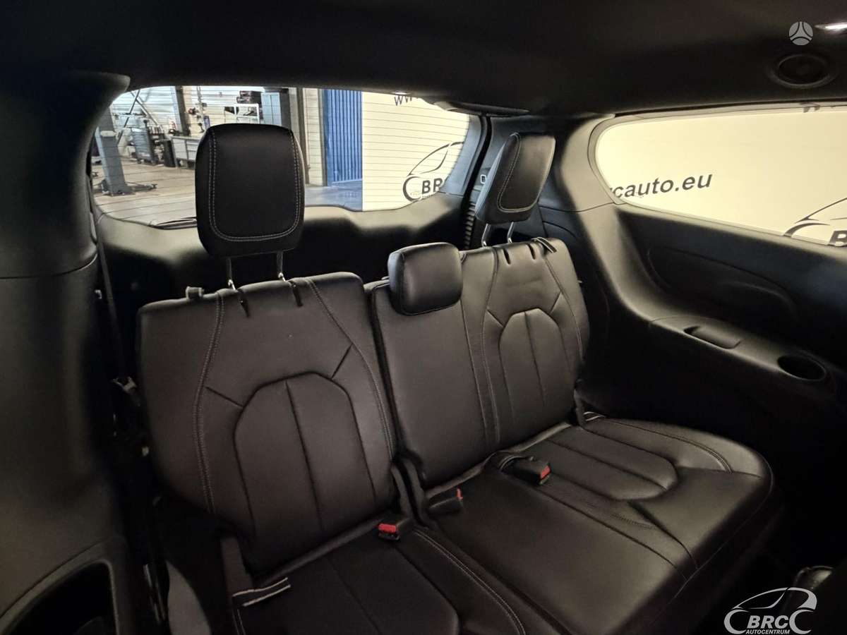 Chrysler Pacifica, 3.6 l., Минивэн
