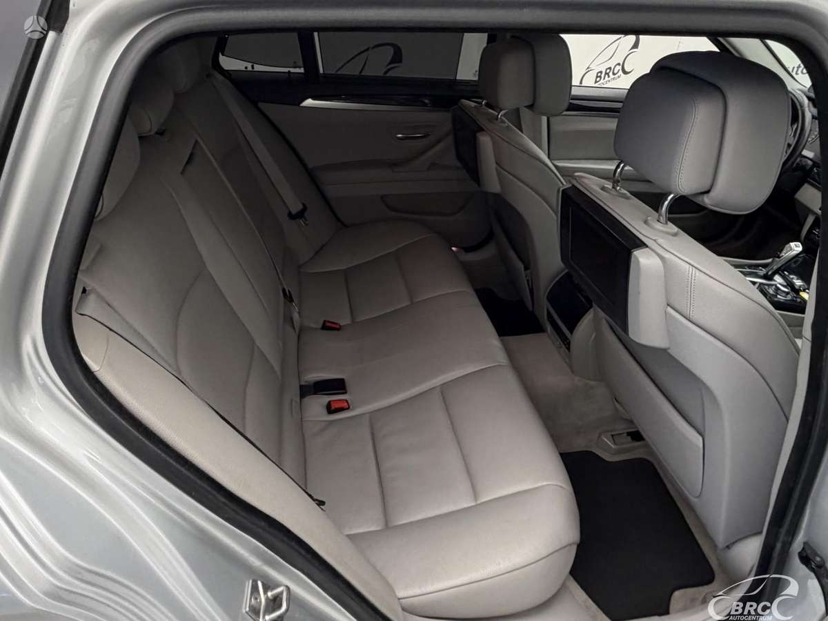 BMW 525, 2.0 l., universalas