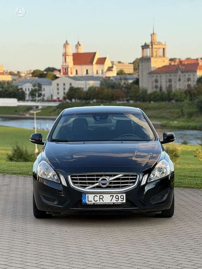 Volvo S60 - 2