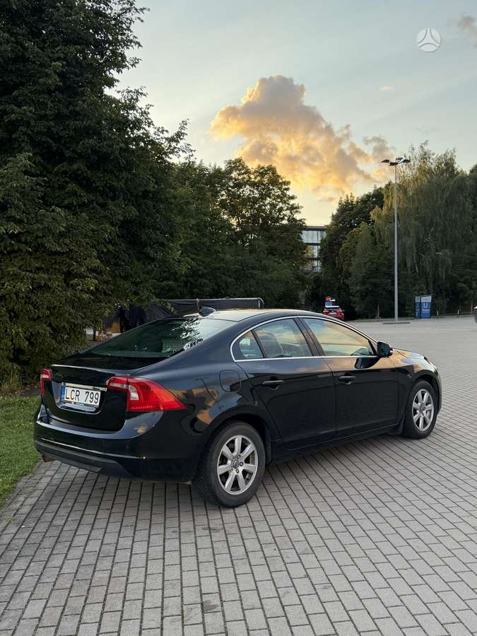 Volvo S60 - 5