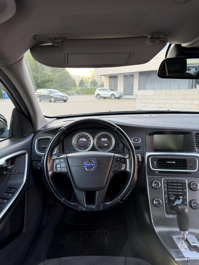 Volvo S60 - 9