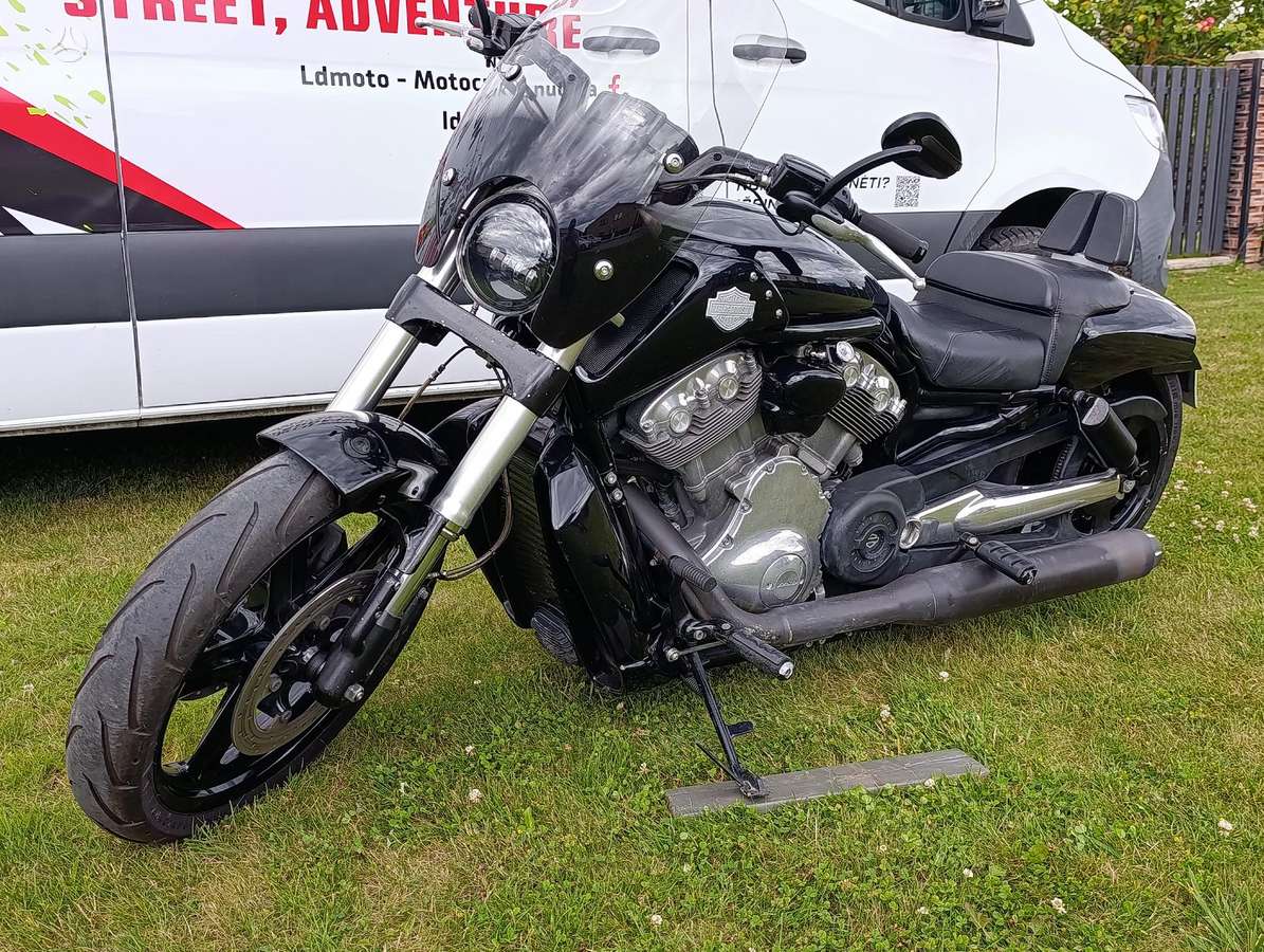 Harley-Davidson VRSCF 1250cc, choppers / cruisers / custom