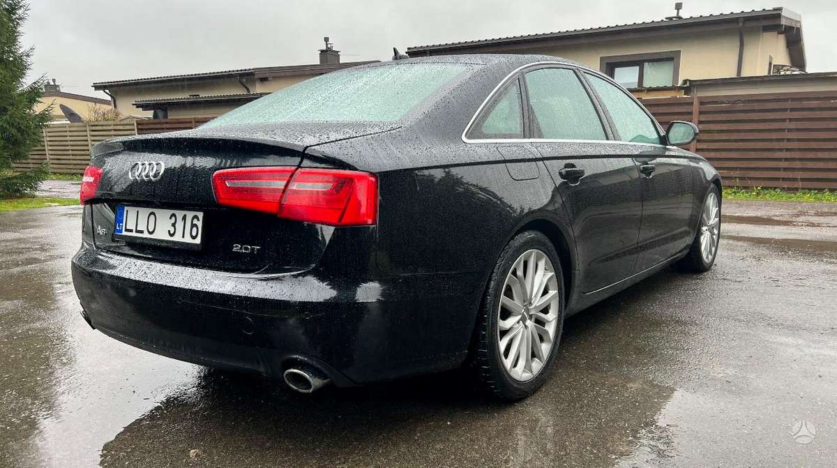 Audi A6 - 4