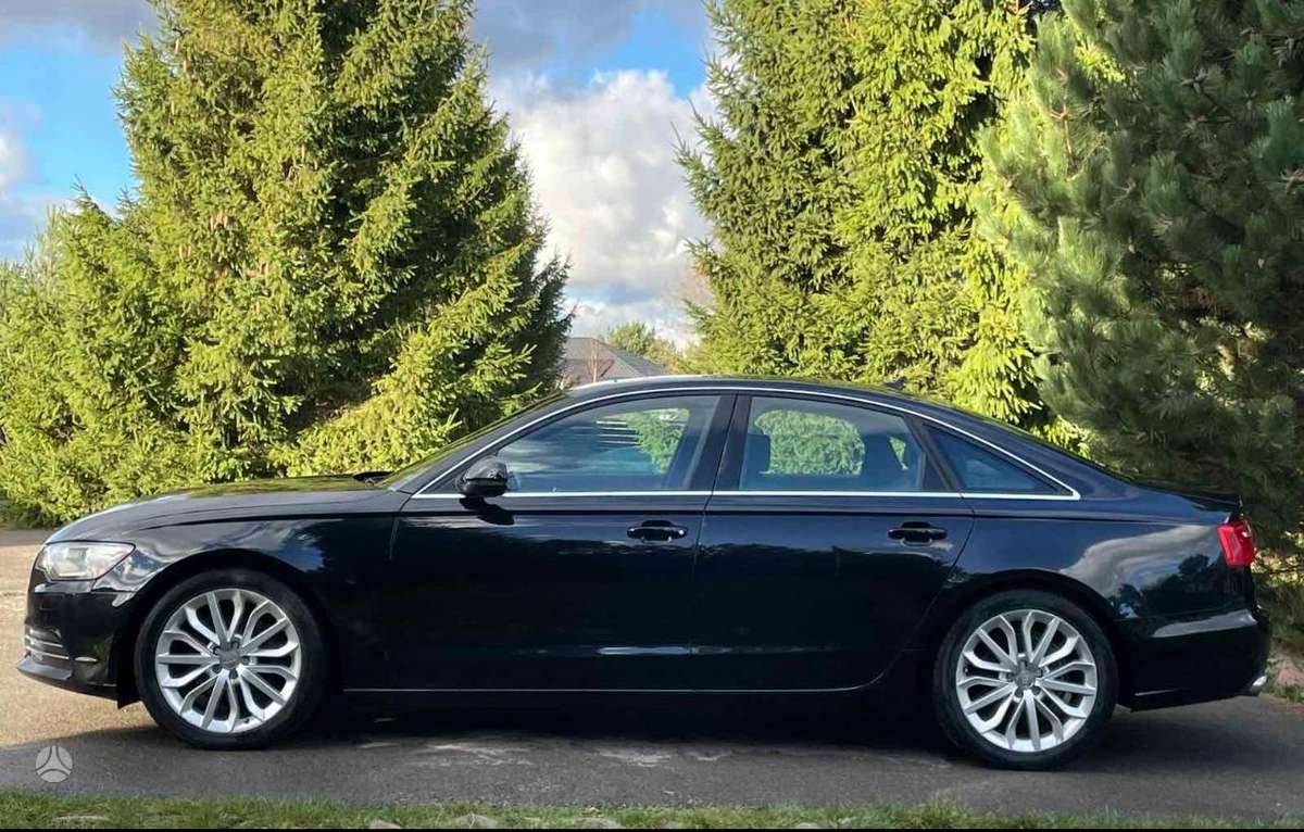Audi A6, 2.0 l., Седан