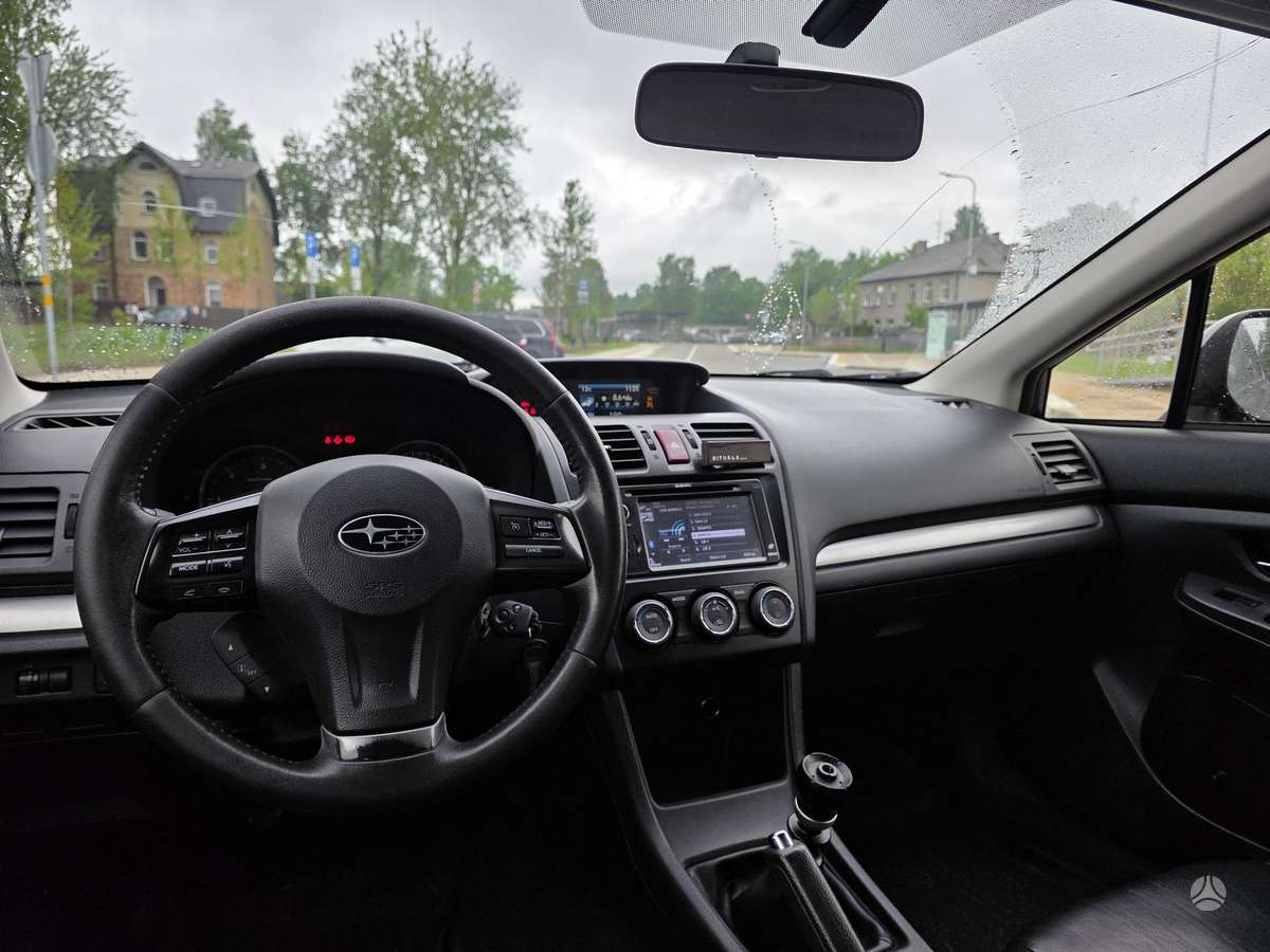 Subaru XV, 2.0 l., Хэтчбек