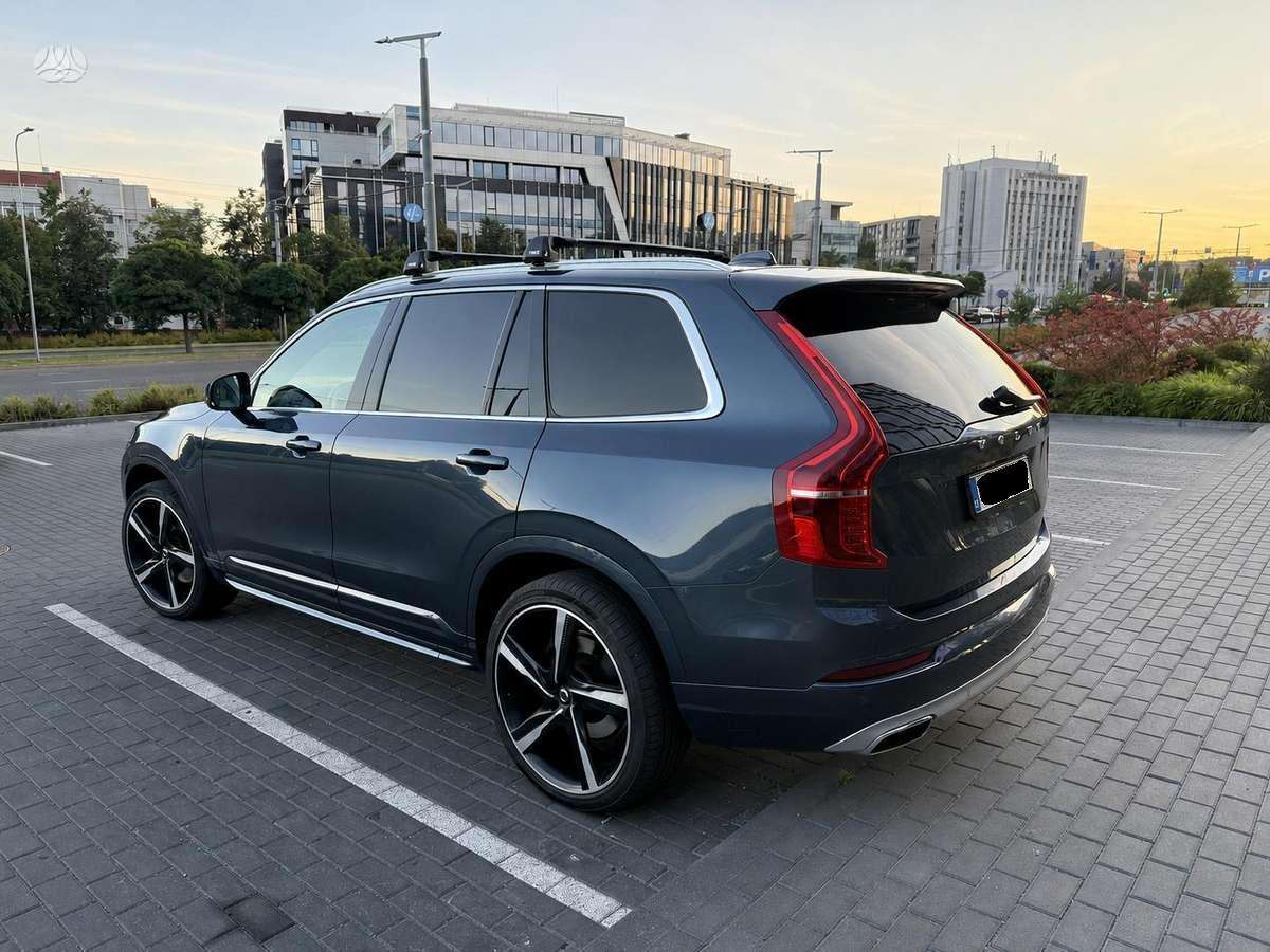 Volvo XC90 - 3