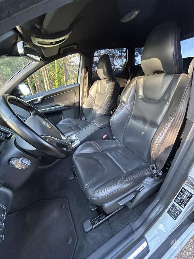 Volvo XC60 - 12