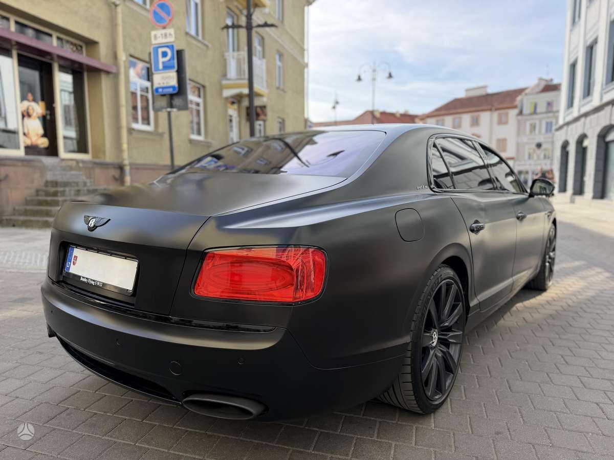 Bentley Flying Spur, 6.0 l., Седан