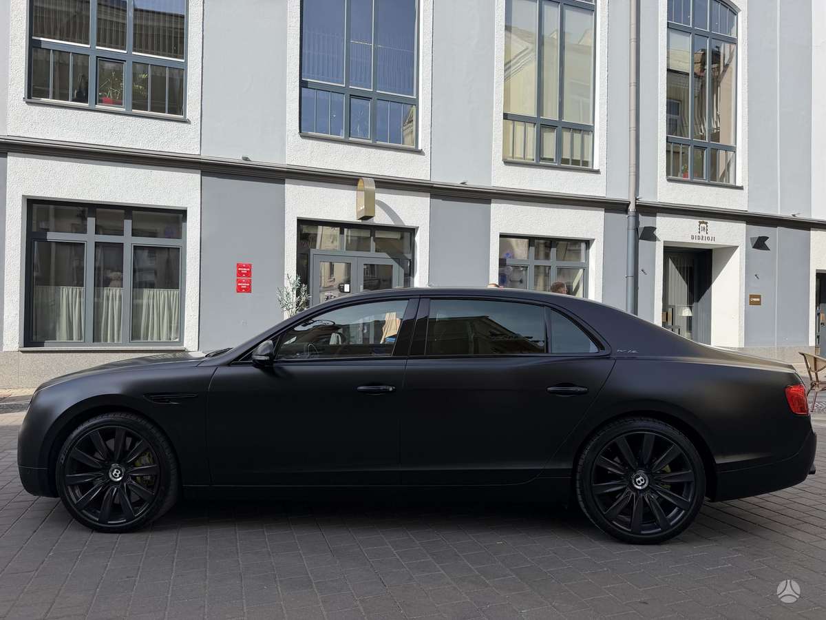Bentley Flying Spur, 6.0 l., Седан