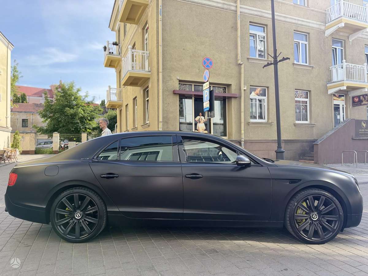 Bentley Flying Spur, 6.0 l., Седан
