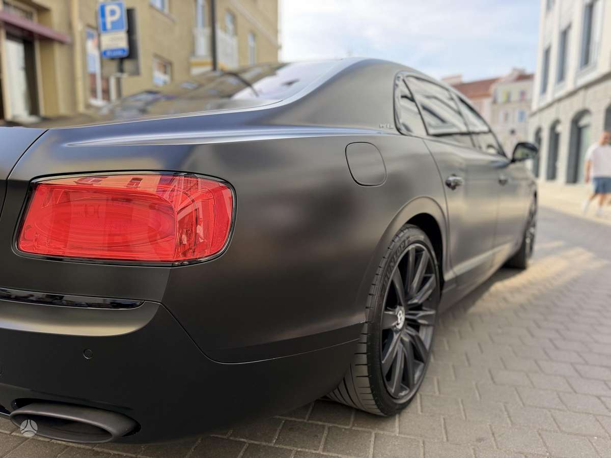 Bentley Flying Spur, 6.0 l., Седан