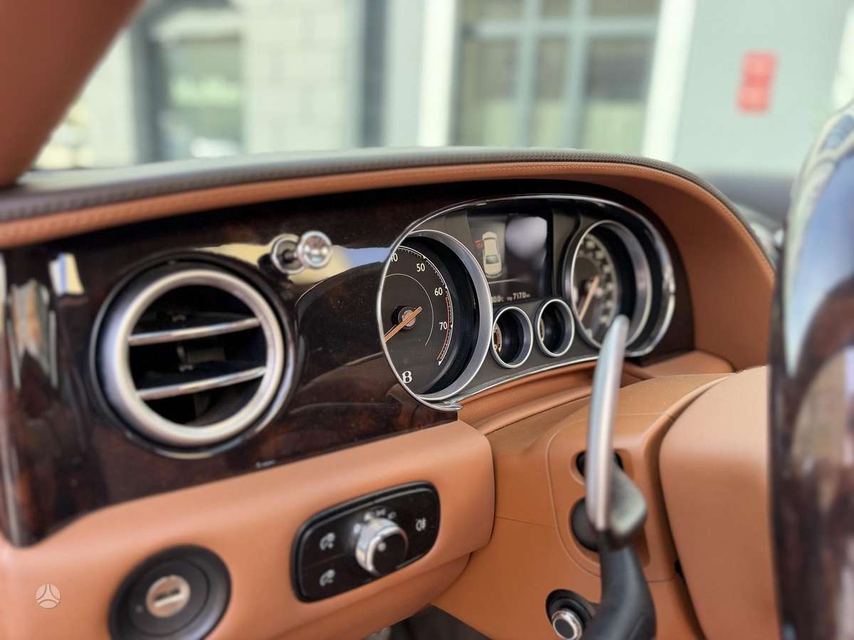 Bentley Flying Spur, 6.0 l., Седан