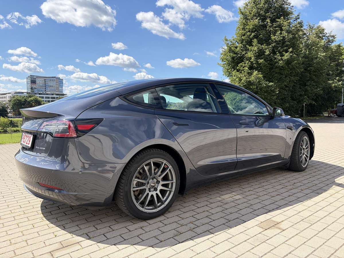 Tesla Model 3, 78 кВт·ч, Седан