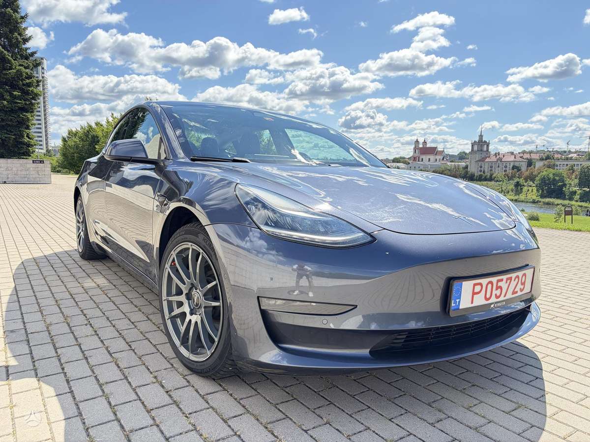 Tesla Model 3, 78 кВт·ч, Седан