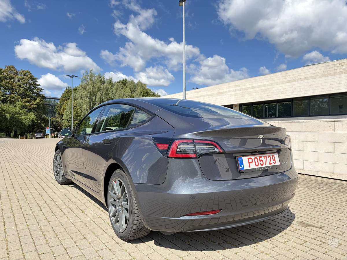 Tesla Model 3, 78 кВт·ч, Седан
