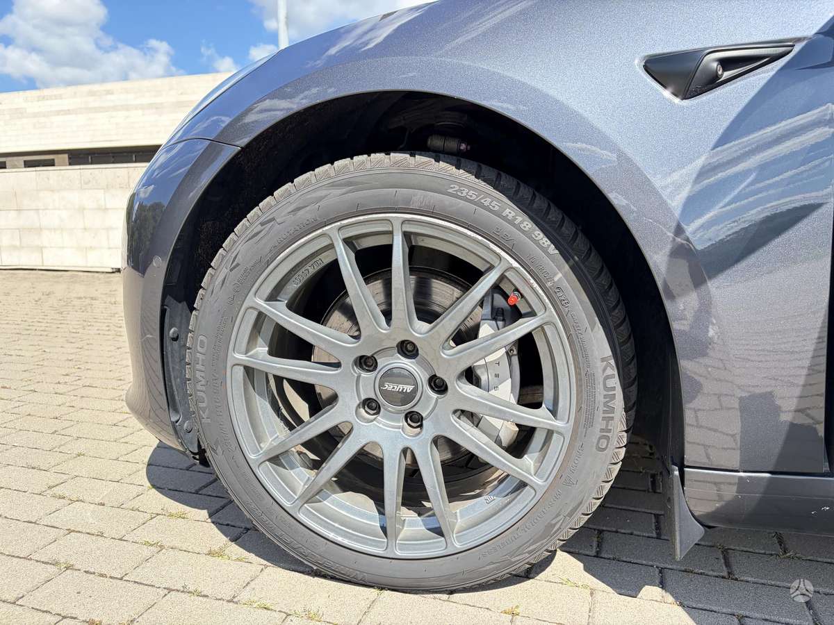 Tesla Model 3, 78 кВт·ч, Седан