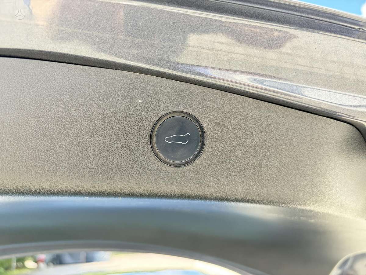Tesla Model 3, 78 кВт·ч, Седан