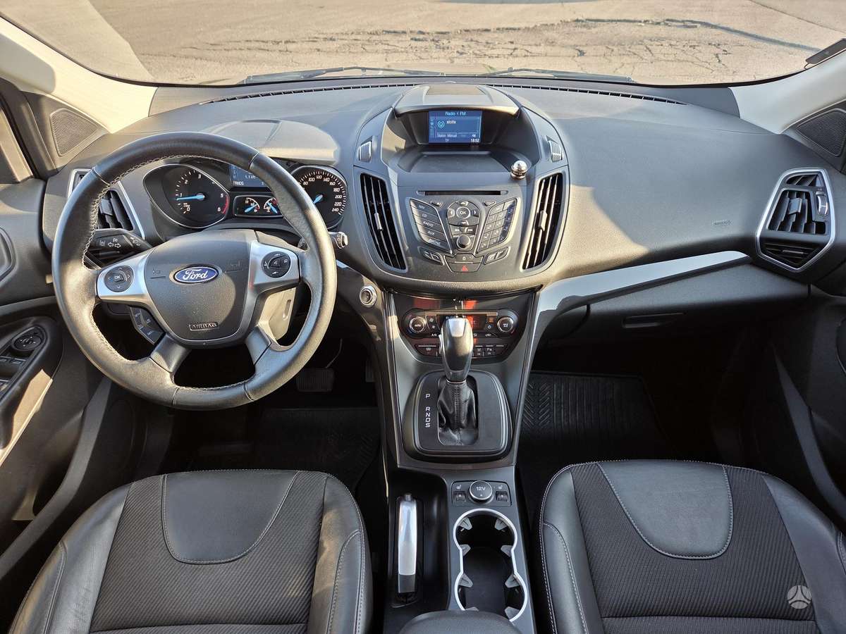 Ford Kuga, 2.0 l., off-road / crossover