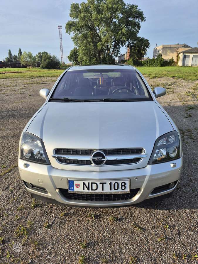 Opel Vectra, 2.2 l., Хэтчбек